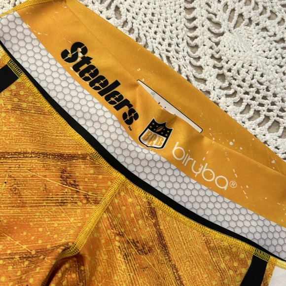 STEELERS leggings!!! Size small - Picture 2 of 7